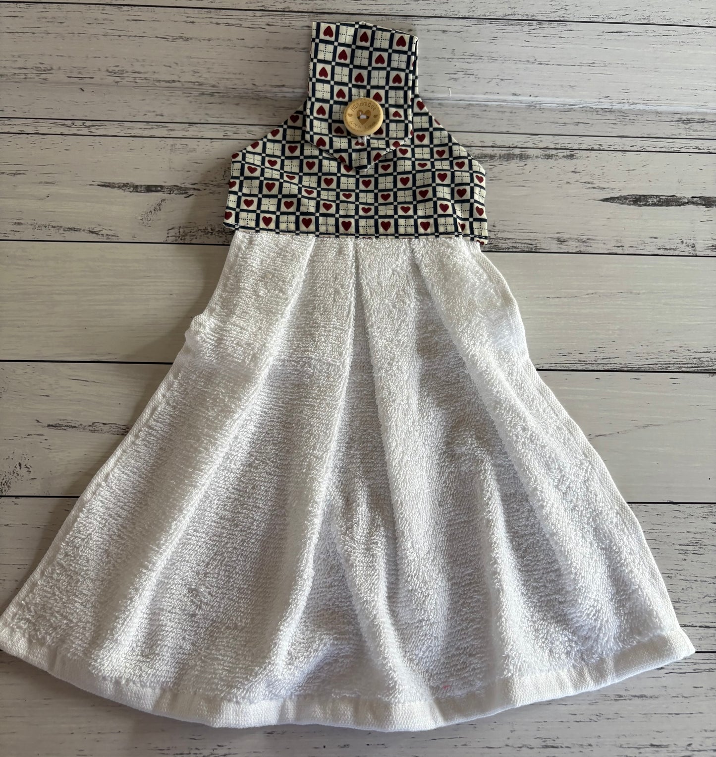 Hanging hand towel - hearts