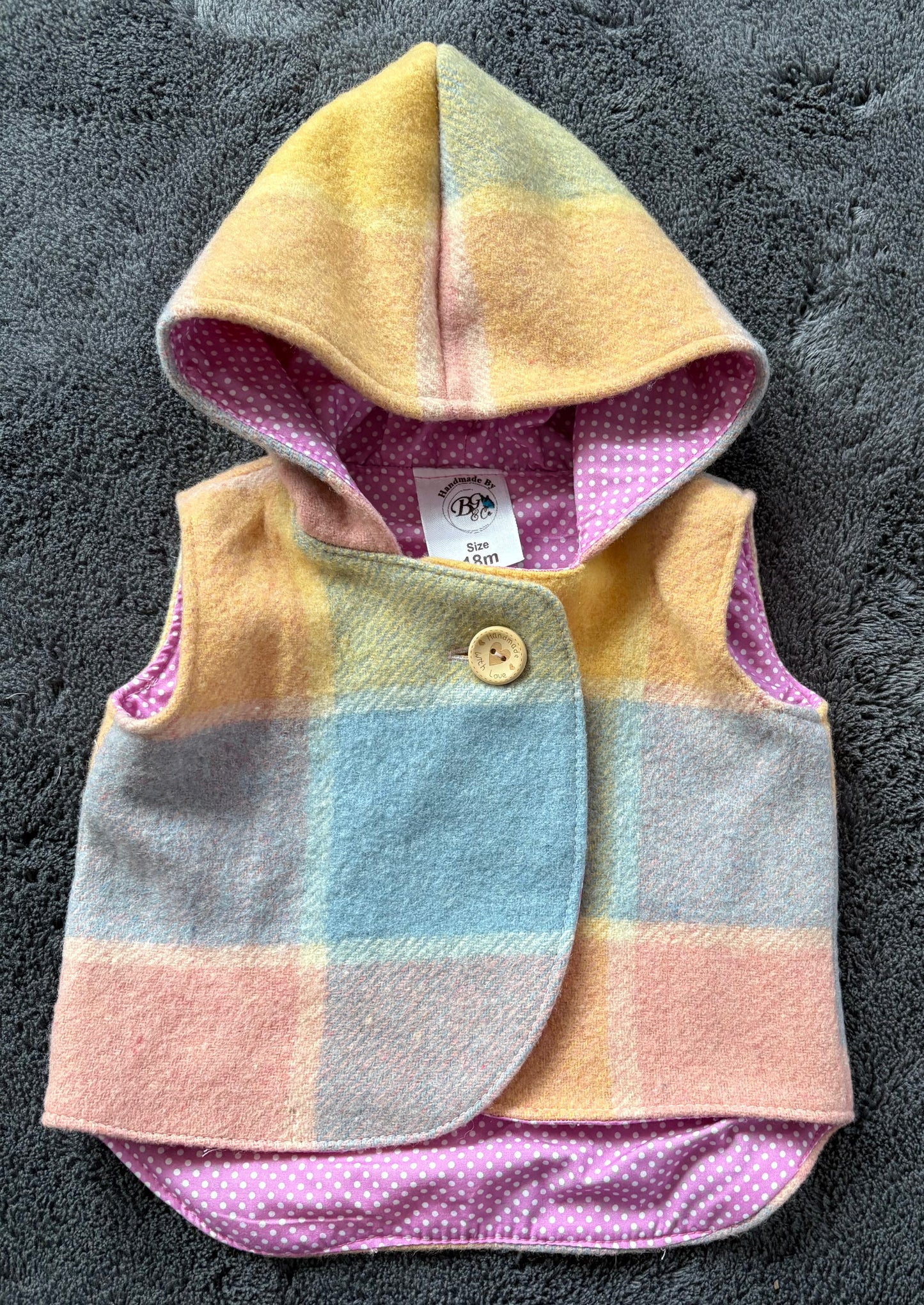 Blanket vest - sz 18mo
